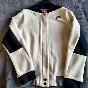 Nike tech fleece jacket